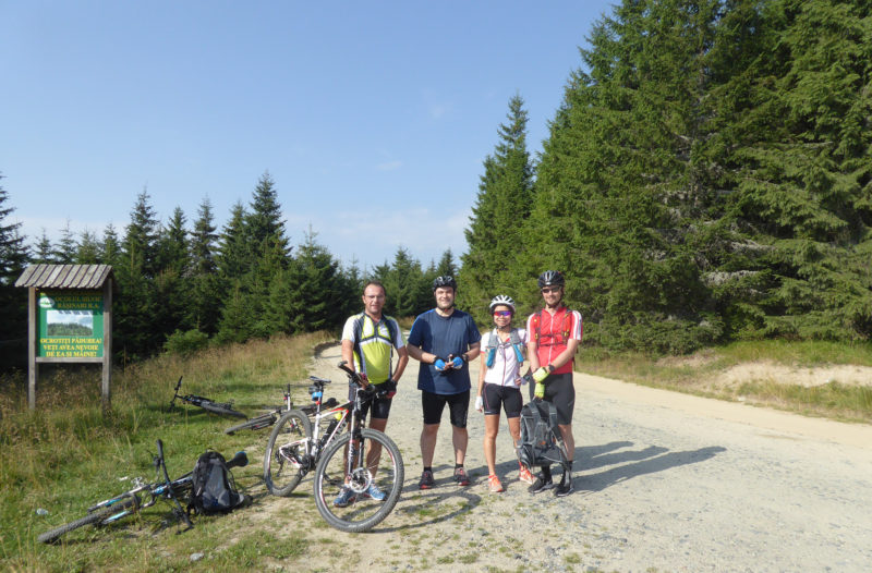 4 Musketeers. En route to Cabana from Sibiu. 4 Musketeers. En route to Cabana from Sibiu.