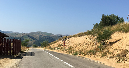 Sebes to Sibiu. Top of Jina climb. Sebes to Sibiu. Top of Jina climb.