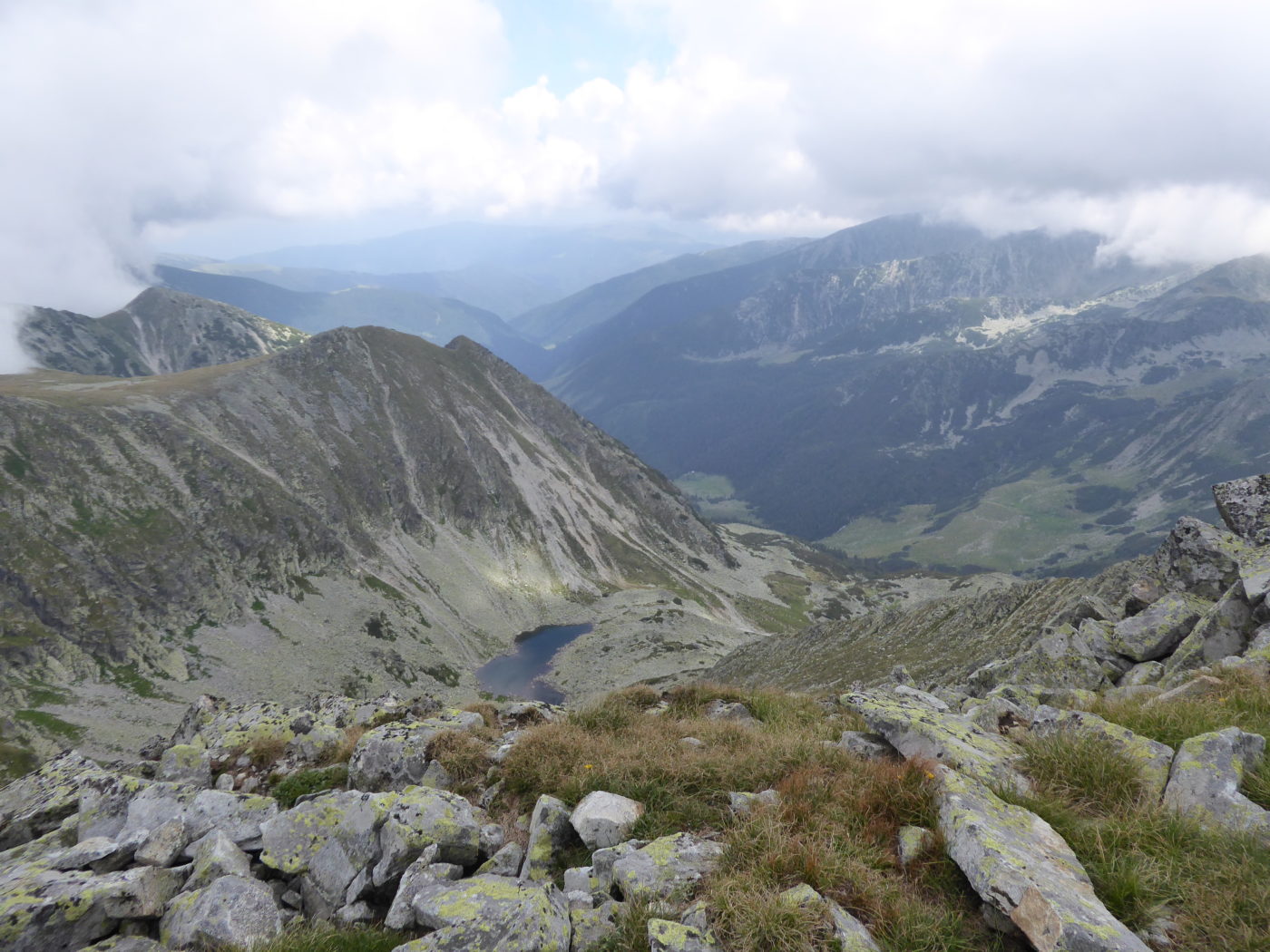 Explore Romania. Retezat National Park. Peak Păpuşa Explore Romania. Retezat National Park